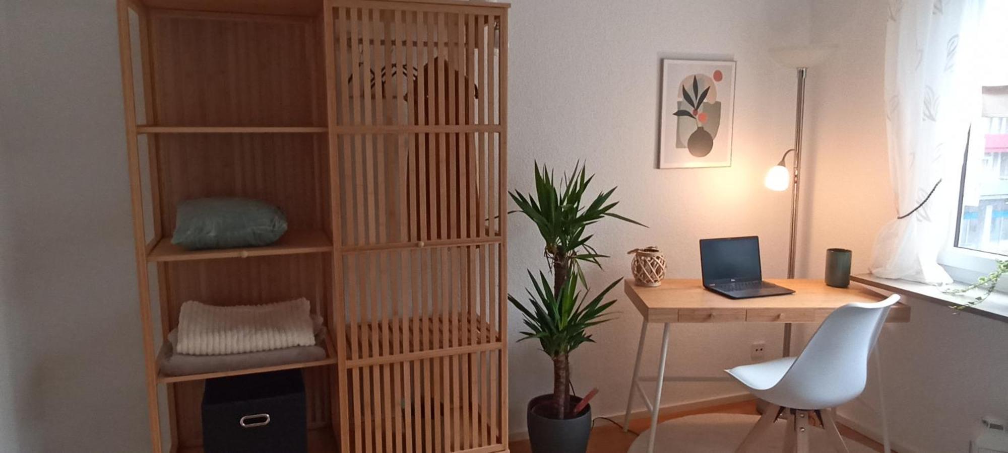 Gemuetliches Helles Apartment Mit Balkon Und Parkplatz Vor Der Tuer Im Zentrum Von Bayreuth Exterior foto